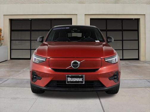 2023 Volvo C40 Recharge Pure Electric Twin Plus