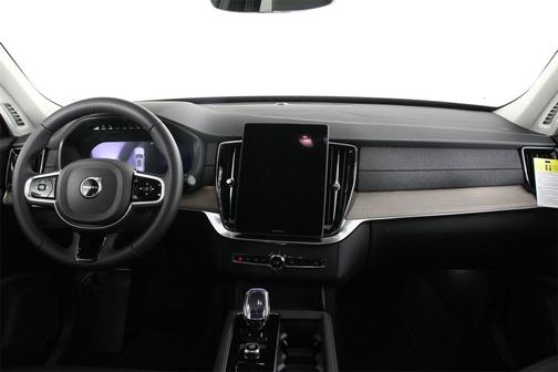 2026 Volvo XC90 Plus, B5 AWD Gas (mild hybrid), Gasoline, Bright, 7 Seats
