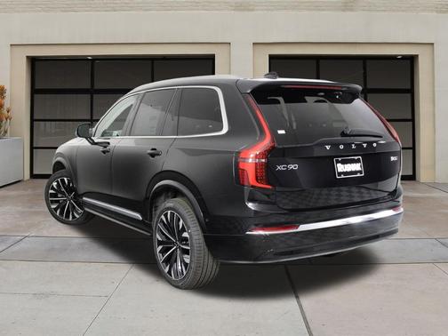 2026 Volvo XC90 Plus, B5 AWD Gas (mild hybrid), Gasoline, Bright, 7 Seats