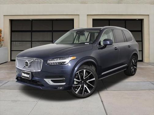 2024 Volvo XC90 B5 Plus Bright Theme
