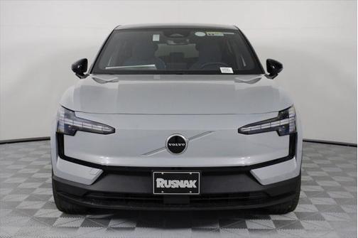2025 Volvo EX30 Twin Motor Plus