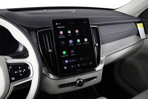 2026 Volvo XC90 B6 Ultra 7-Seater