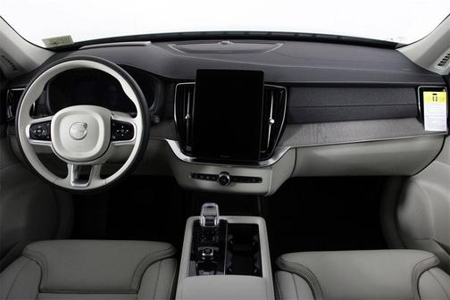 2026 Volvo XC90 B6 Ultra 7-Seater