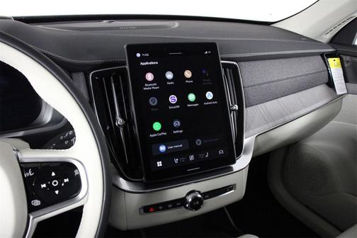 2026 Volvo XC90 B6 Ultra 7-Seater