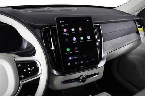 2026 Volvo XC90 B6 Ultra 7-Seater