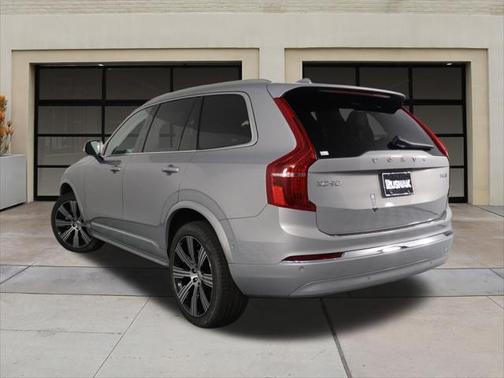 2025 Volvo XC90 B6 Ultra