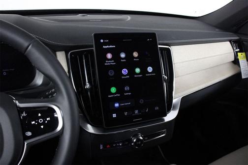 2026 Volvo XC90 Plug-In Hybrid T8 Plus 7-Seater