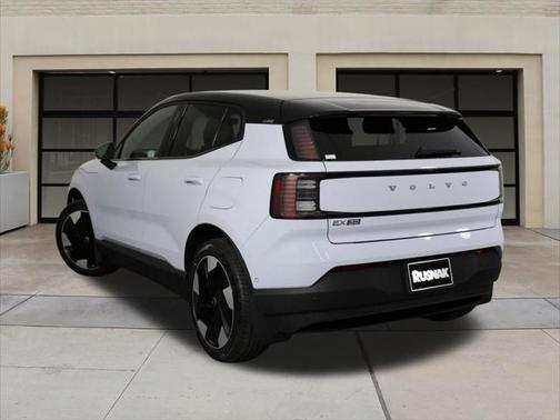 2025 Volvo EX30 Twin Motor Ultra