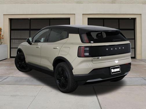 2026 Volvo EX30 Cross Country Ultra, Twin Motor Performance, Fully electric