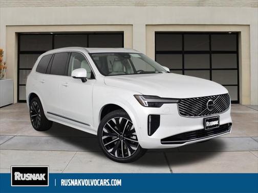 2025 Volvo XC90 Plug-In Hybrid T8 Ultra 7-Seater