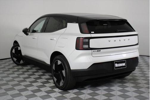 2025 Volvo EX30 Twin Motor Plus