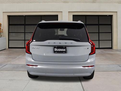 2026 Volvo XC90 B5 Plus 7-Seater