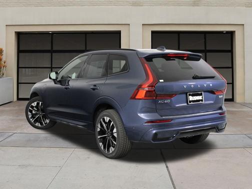 2026 Volvo XC60 Plug-In Hybrid T8 Plus