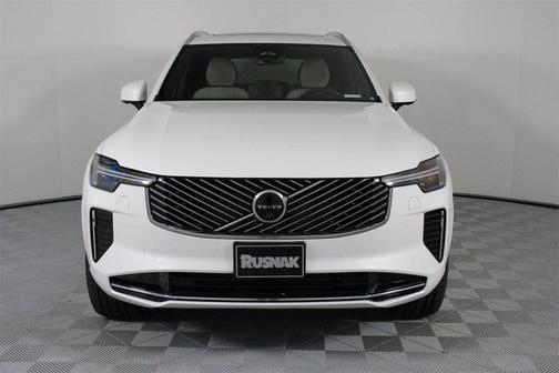 2026 Volvo XC90 B5 Plus 7-Seater