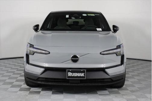 2025 Volvo EX30 Twin Motor Plus
