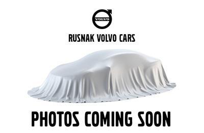 Crystal White Metallic 2026 Volvo XC60 B5 Plus