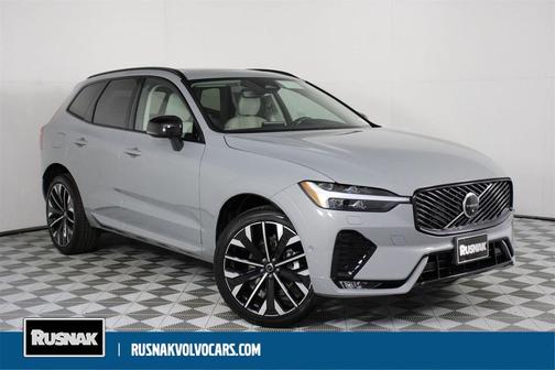 2026 Volvo XC60 B5 Ultra