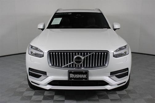 2023 Volvo XC90 Recharge Plug-In Hybrid T8 Ultimate Bright Theme 7-Seater