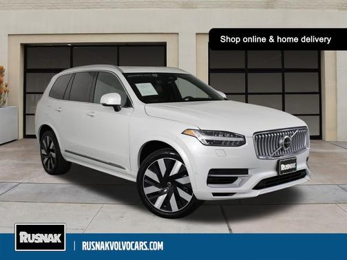 2023 Volvo XC90 Recharge Plug-In Hybrid T8 Ultimate Bright Theme 7-Seater