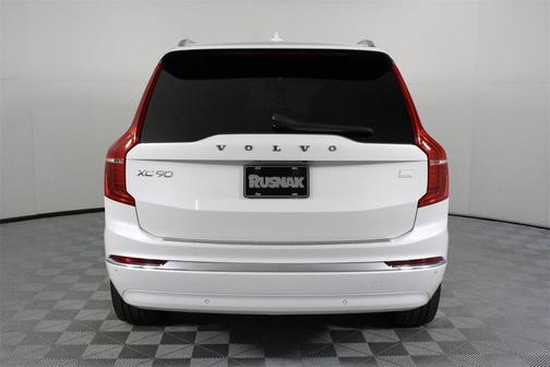 2023 Volvo XC90 Recharge Plug-In Hybrid T8 Ultimate Bright Theme 7-Seater