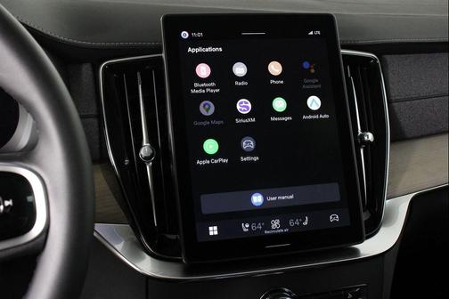 Onyx Black Metallic 2026 Volvo XC90 Plug-In Hybrid Core, T8 AWD, Electric/Gasoline, Bright, 7 Seats
