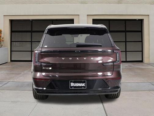 2025 Volvo EX90 Twin Motor Performance Ultra 6-Seater