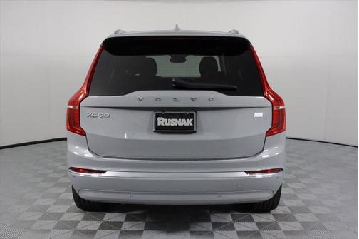 2024 Volvo XC90 Recharge Plug-In Hybrid T8 Ultimate 6-Seater