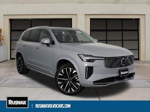 2025 Volvo XC90 B5 Plus 6-Seater