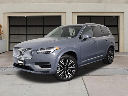 2023 Volvo XC90 Recharge Plug-In Hybrid T8 Plus 6-Seater