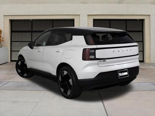 2025 Volvo EX30 Twin Motor Ultra