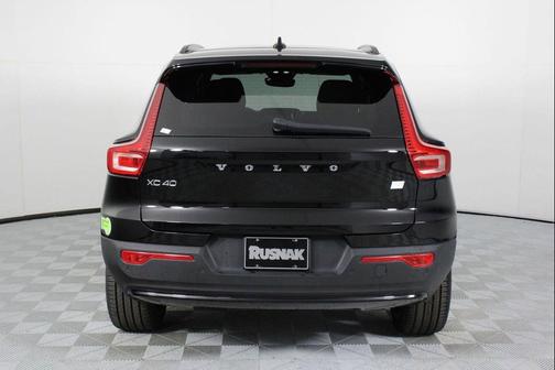 2023 Volvo XC40 Recharge Pure Electric Twin Ultimate