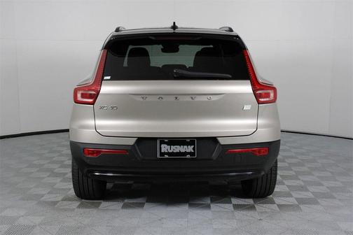 2023 Volvo XC40 Recharge Pure Electric Twin Ultimate