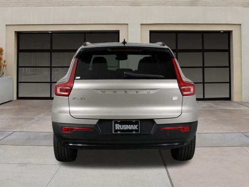 2023 Volvo XC40 Recharge Pure Electric Twin Ultimate