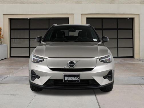 2023 Volvo XC40 Recharge Pure Electric Twin Ultimate