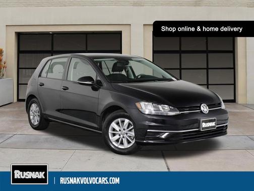 Deep Black 2019 Volkswagen Golf 1.4T S