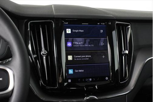2025 Volvo XC60 Plug-In Hybrid T8 Core