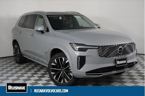 2025 Volvo XC90 B6 Ultra