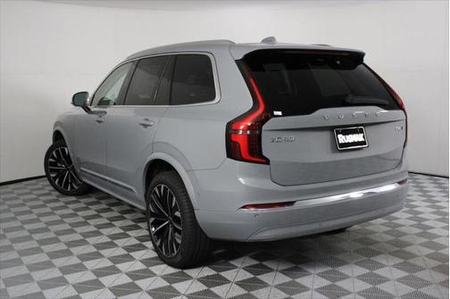 2025 Volvo XC90 B6 Ultra