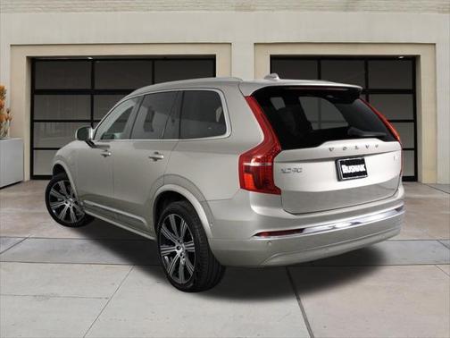 2023 Volvo XC90 Recharge Plug-In Hybrid T8 Plus 6-Seater