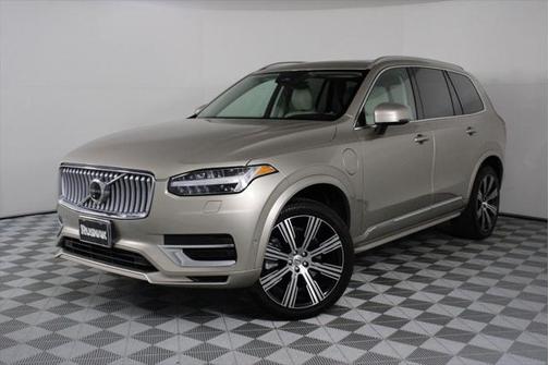 2023 Volvo XC90 Recharge Plug-In Hybrid T8 Plus 6-Seater