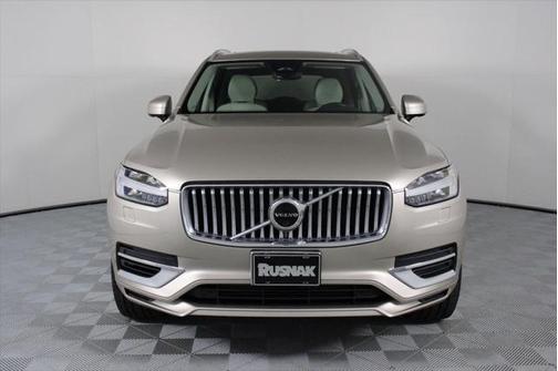 2023 Volvo XC90 Recharge Plug-In Hybrid T8 Plus 6-Seater