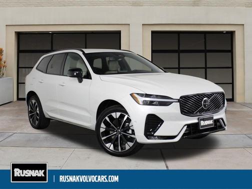 2026 Volvo XC60 B5 Plus