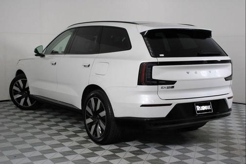 Crystal White 2026 Volvo EX90 Ultra, Twin Motor, Fully electric, 7 Seats