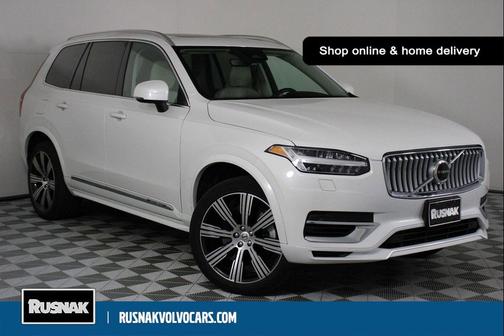 2023 Volvo XC90 Recharge Plug-In Hybrid T8 Core Bright Theme