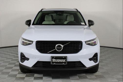 Cloud Blue 2026 Volvo XC40 Plus, B5 AWD Gas (mild hybrid), Dark