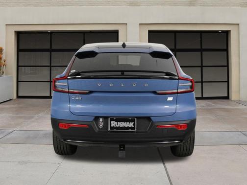2023 Volvo C40 Recharge Pure Electric Twin Plus