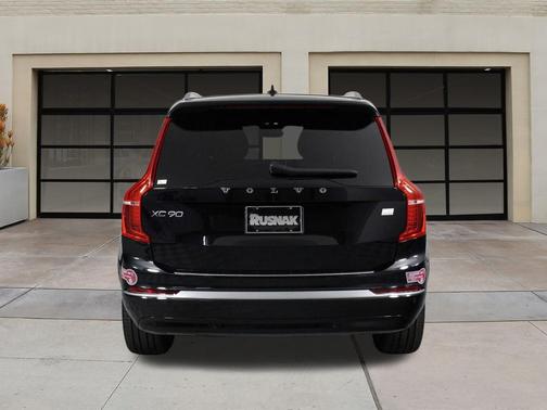 2024 Volvo XC90 Recharge Plug-In Hybrid T8 Ultimate 6-Seater