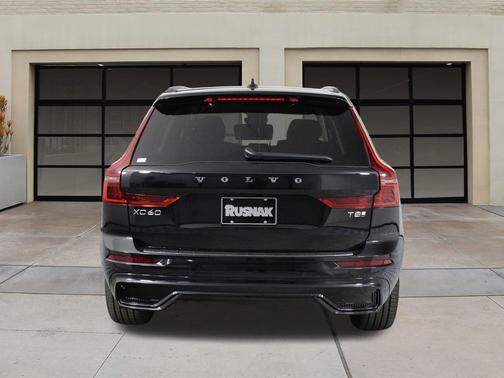 2026 Volvo XC60 Plug-In Hybrid T8 Ultra