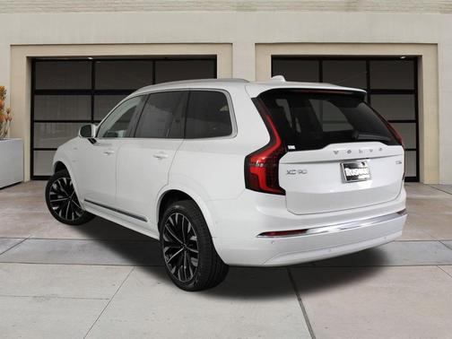 Crystal White Pearl 2026 Volvo XC90 Plug-In Hybrid Ultra, T8 AWD, Electric/Gasoline, Bright, 7 Seats