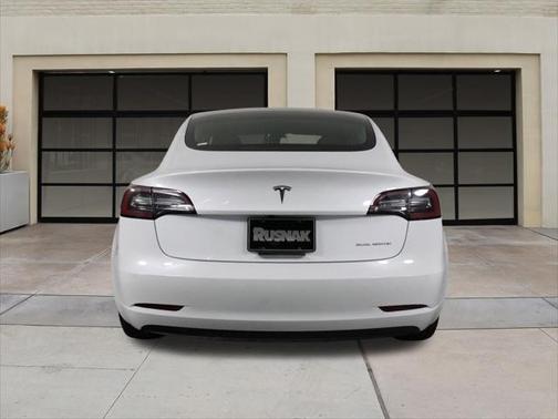 2018 Tesla Model 3 Performance